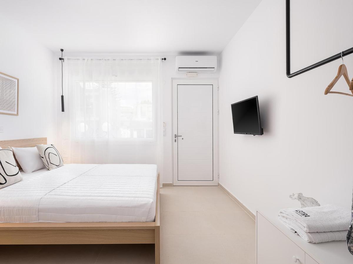 Astra Boutique Suites At Agia Marina Beach Exteriér fotografie